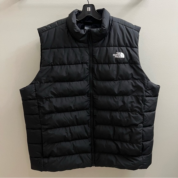 The North Face Men's Aconcagua
Vest - BLACK SIZE 3XL - Picture 10 of 11